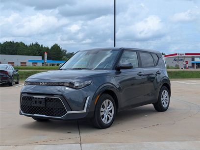 Used 2025 Kia Soul LX