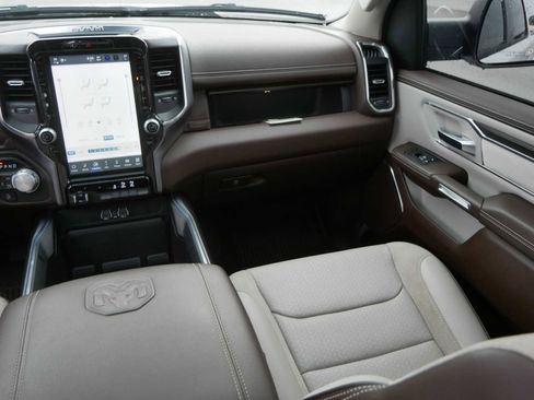 Used 2025 RAM 1500 Laramie image 11
