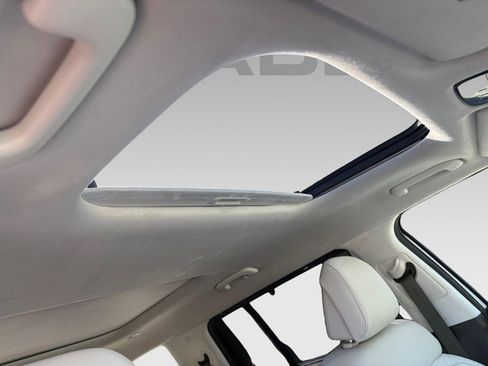 New 2025 Hyundai Santa Fe Calligraphy FWD image 30