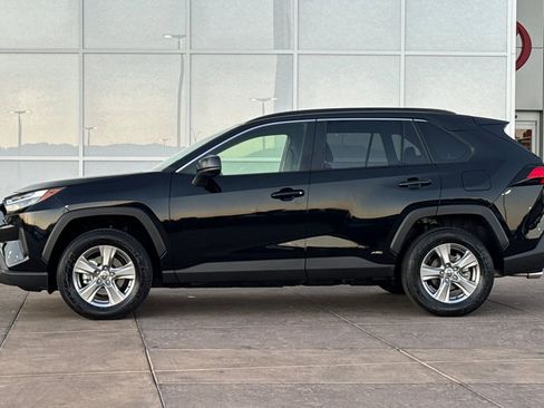 Certified 2025 Toyota RAV4 LE image 8