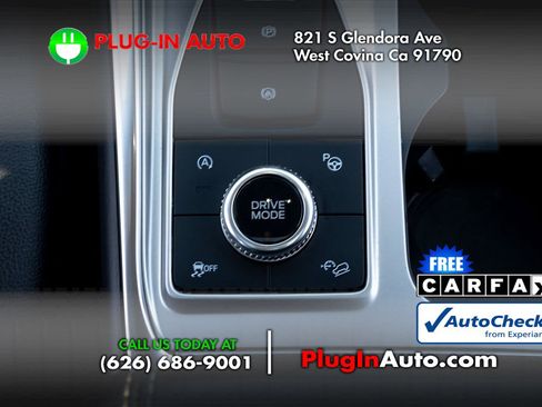 Used 2020 Ford Explorer ST w/ ST Street Pack image 22