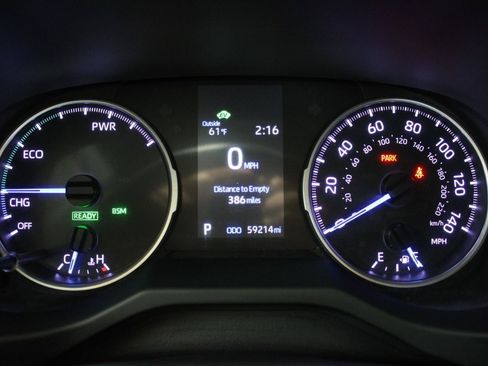 Used 2020 Toyota RAV4 LE w/ All Weather Liner Package AWD/4WD image 22