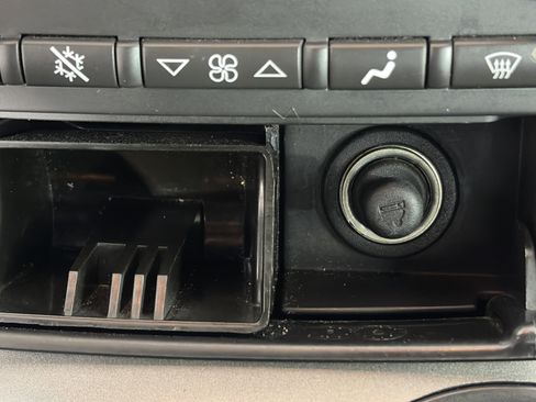 Used 2007 Chevrolet Corvette Coupe w/ Preferred Equipment Group image 16