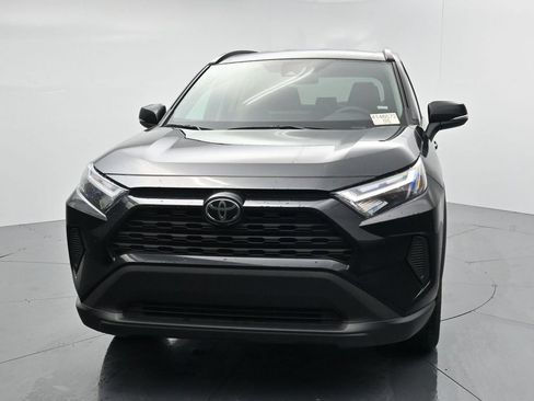 Used 2024 Toyota RAV4 XLE AWD/4WD image 3
