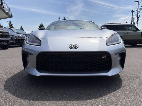 Used 2023 Toyota GR86 Premium RWD image 15