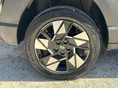 Used 2024 Hyundai Kona SEL image 18