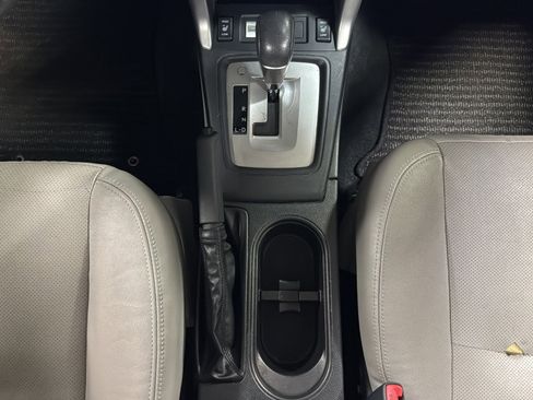 Used 2016 Subaru Forester 2.5i Limited AWD/4WD image 40