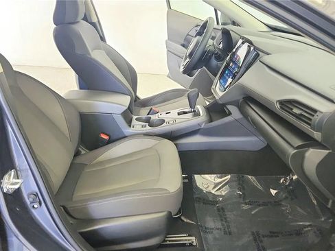 Used 2025 Subaru Crosstrek 2.5i Premium AWD/4WD image 37