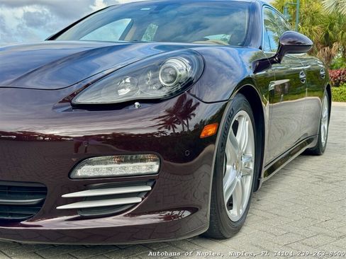 Used 2012 Porsche Panamera 4S image 8