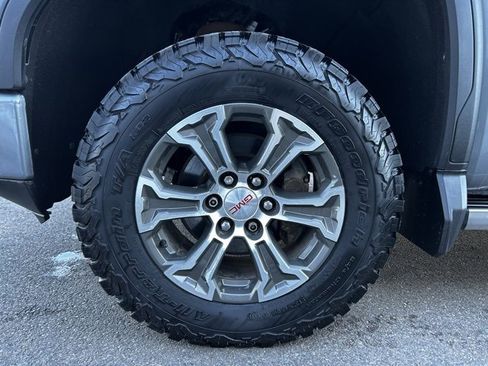 Used 2019 GMC Sierra 1500 Denali w/ Denali Ultimate Package image 8