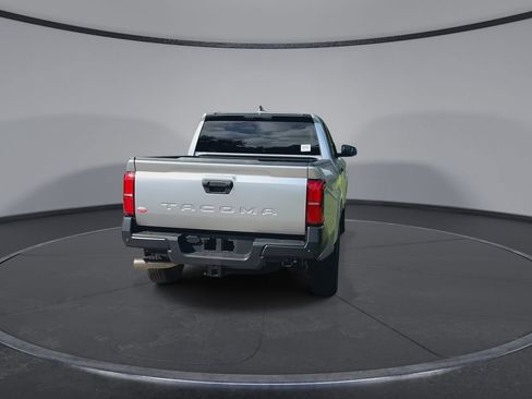 Used 2025 Toyota Tacoma SR w/ SR Upgrade Package RWD image 7