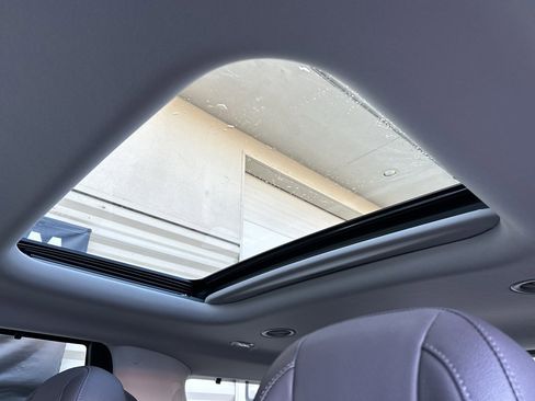 New 2026 Kia Carnival SX Prestige FWD image 14