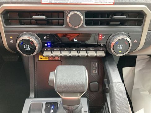 Certified 2025 Toyota Tacoma Limited image 17