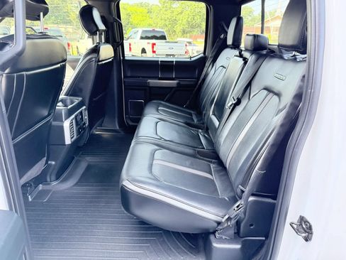 Used 2018 Ford F150 Platinum w/ Equipment Group 701A Luxury AWD/4WD image 17