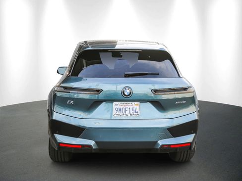 Used 2025 BMW iX xDrive50 w/ Premium Package image 5