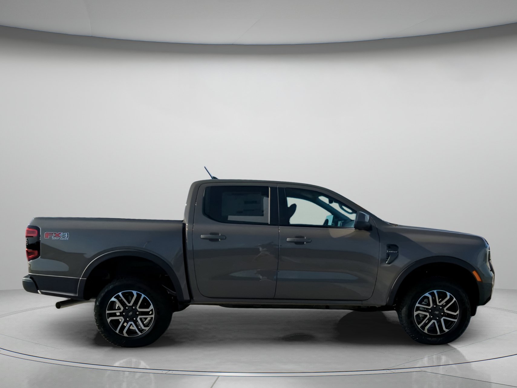 New 2026 Ford Ranger Lariat w/ FX4 Off-Road Package AWD/4WD image 35