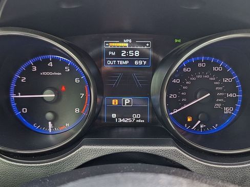 Used 2018 Subaru Outback 3.6R Limited image 14