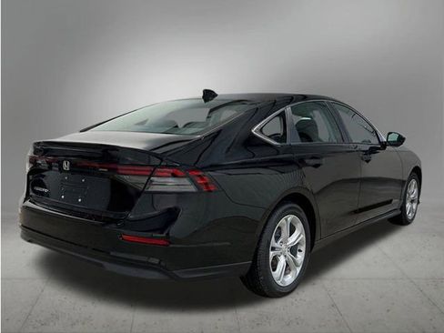 New 2025 Honda Accord LX image 6