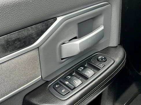 Used 2019 RAM 2500 Big Horn image 19