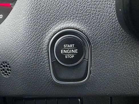 Used 2023 Mercedes-Benz Sprinter 2500 image 34