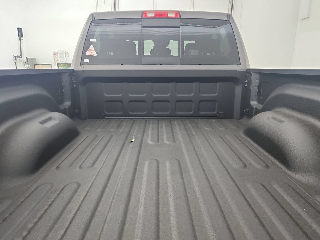 New 2026 RAM 2500 Tradesman AWD/4WD image 32