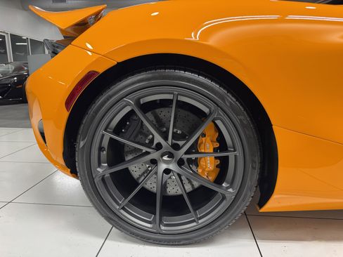 New 2026 McLaren 750S Spider image 23