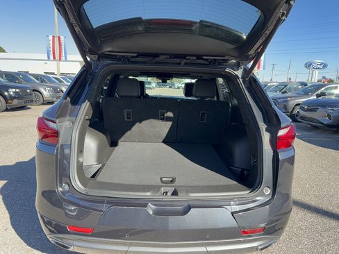 Used 2022 Chevrolet Blazer Premier w/ Enhanced Convenience Package FWD image 7