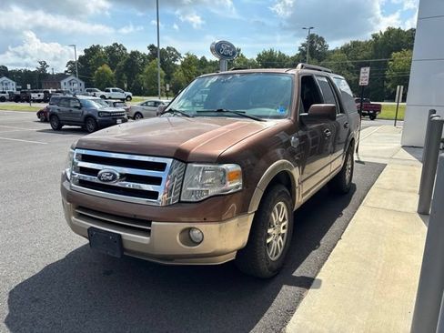 Used 2012 Ford Expedition King Ranch RWD image 6