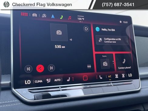 New 2025 Volkswagen Tiguan SE image 38