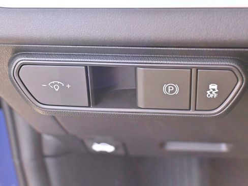 Used 2025 Kia K4 FWD image 10
