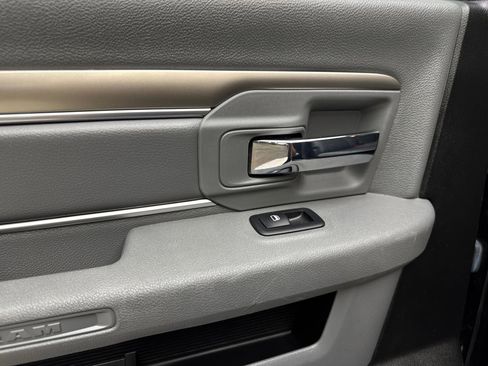 Used 2018 RAM 2500 Lone Star image 41