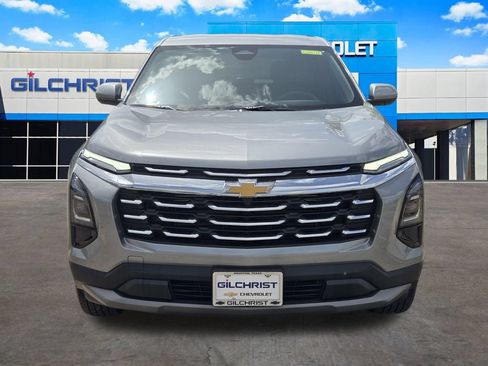 New 2026 Chevrolet Equinox LT FWD image 2