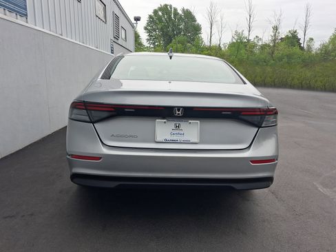 Used 2023 Honda Accord LX image 11