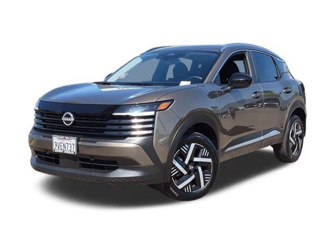 Used 2026 Nissan Kicks SV FWD image 1