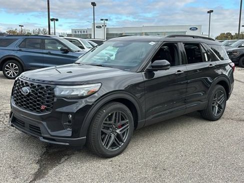 New 2026 Ford Explorer ST image 2