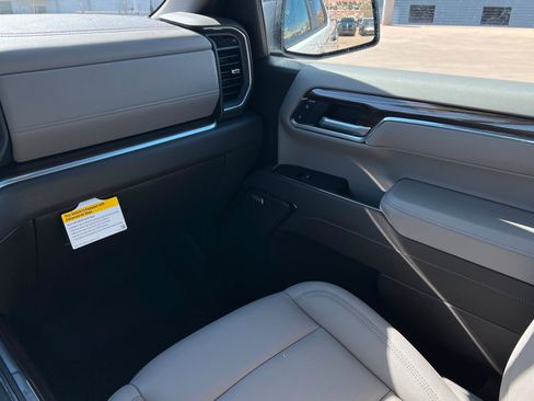 New 2026 Chevrolet Silverado 1500 LT Trail Boss w/ Convenience Package II AWD/4WD image 11