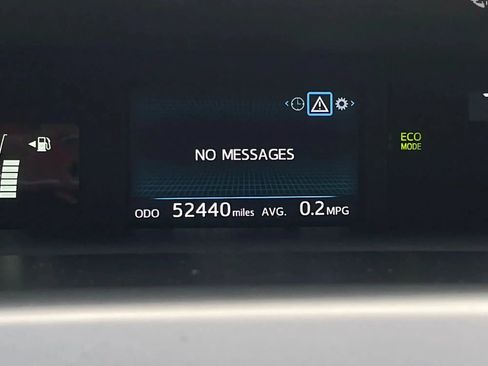 Used 2016 Toyota Prius V Five FWD image 23