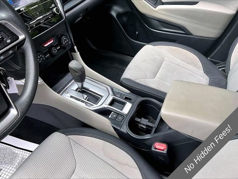 Used 2024 Subaru Forester AWD/4WD image 12
