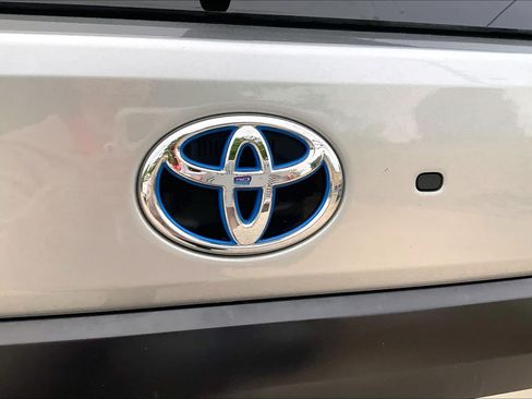 Used 2024 Toyota Sequoia SR5 w/ TRD Off-Road Package AWD/4WD image 10