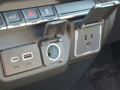 Used 2025 Chevrolet Silverado 1500 Custom w/ Turbomax Blackout Package image 25