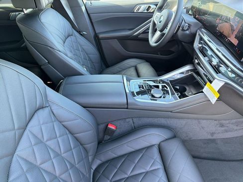 New 2026 BMW X6 xDrive40i image 30