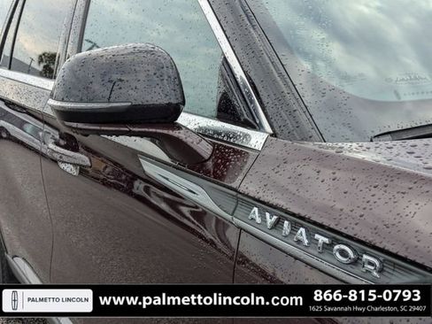 Used 2023 Lincoln Aviator Reserve w/ Equipment Group 201A image 11