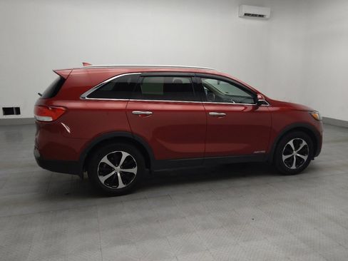 Used 2016 Kia Sorento EX image 10