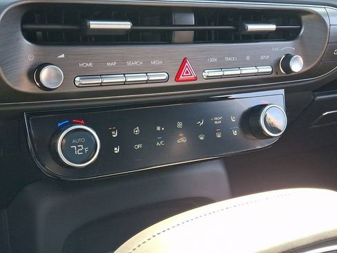 Used 2026 Hyundai Palisade Calligraphy FWD image 17