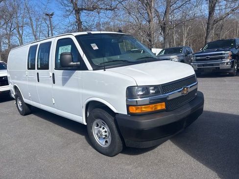 New 2026 Chevrolet Express 3500 Extended w/ Driver Convenience Package RWD image 3