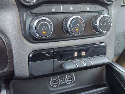 Used 2023 RAM 1500 Lone Star image 21