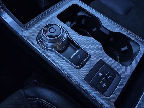 Used 2021 Ford Edge ST w/ Equipment Group 401A image 35