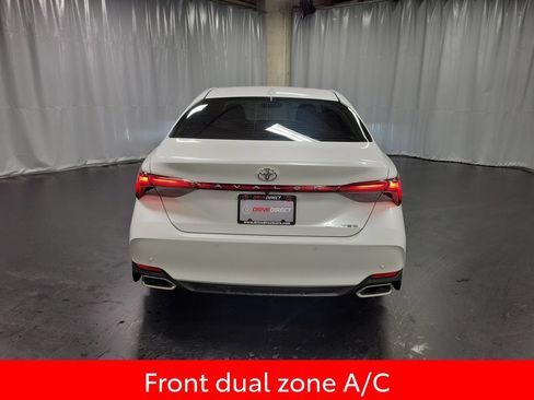 Used 2019 Toyota Avalon Limited w/ Advanced Safety Package FWD image 7