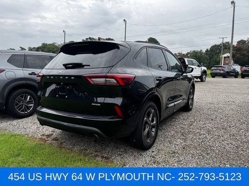 Used 2024 Ford Escape ST-Line AWD/4WD image 3