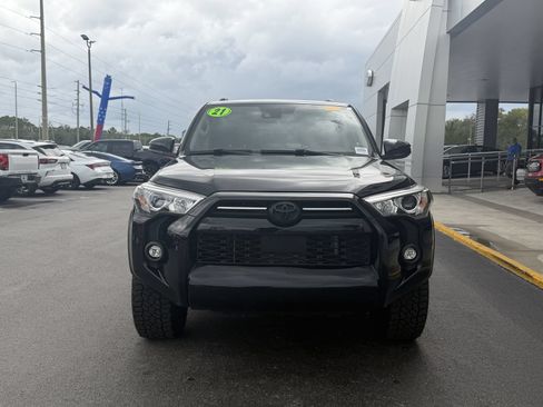 Used 2021 Toyota 4Runner SR5 RWD image 11